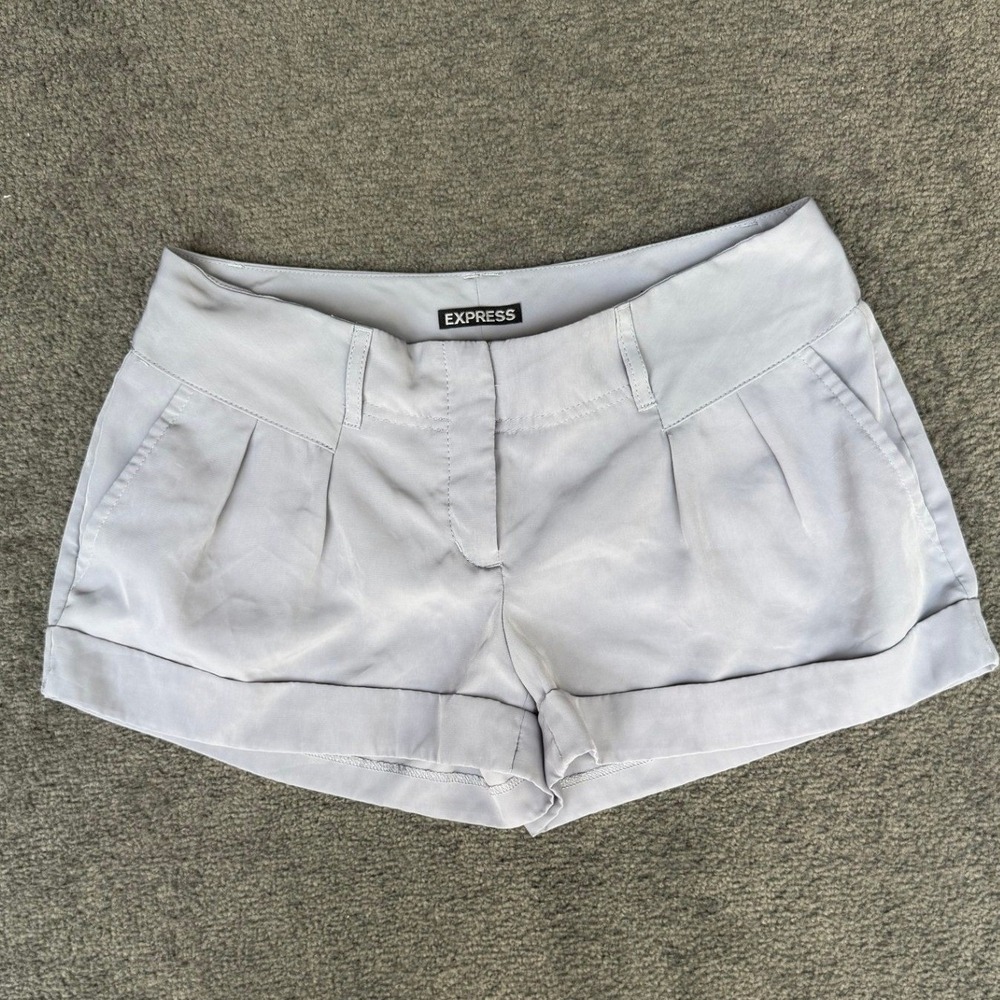 Express Womens Light Gray Pleated Cuffed Shorts Size 8 Mid Rise Tailored‎ Casual